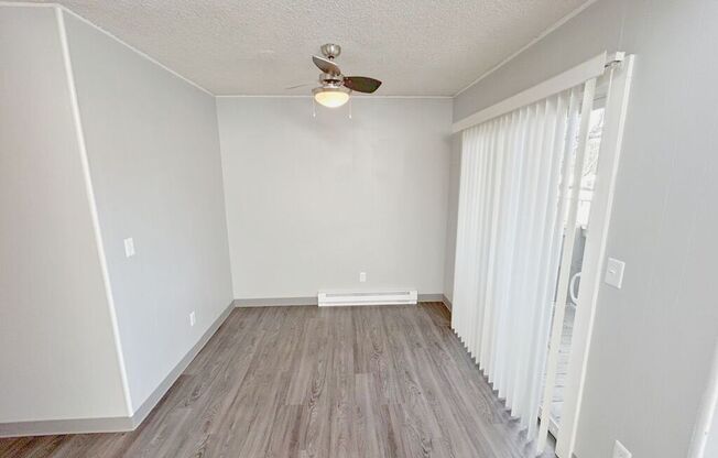 2 beds, 1 bath, 700 sqft, $1,675, Unit C11