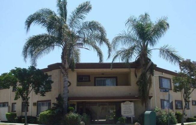 Studio, 1 bath, $1,425, Unit 57