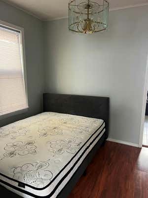 1 bed, 1 bath, 675 sqft, $1,900