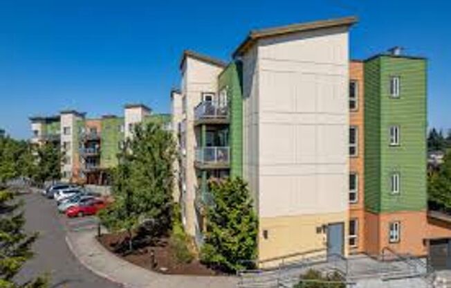 Broadway Vantage Apartments
