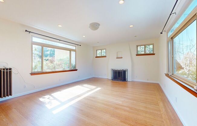 Beautiful Home Available In North Berkeley!