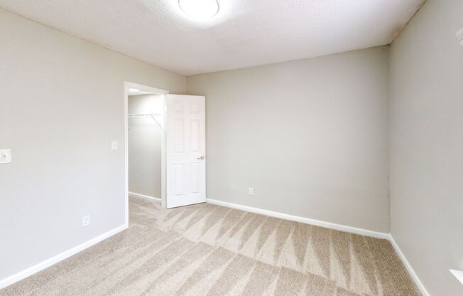 2 beds, 1.5 baths, 1,066 sqft, $1,549, Unit 213I