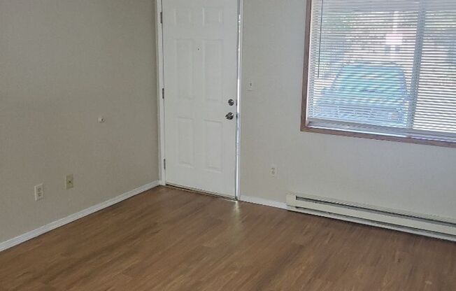 Maplecrest Apartments