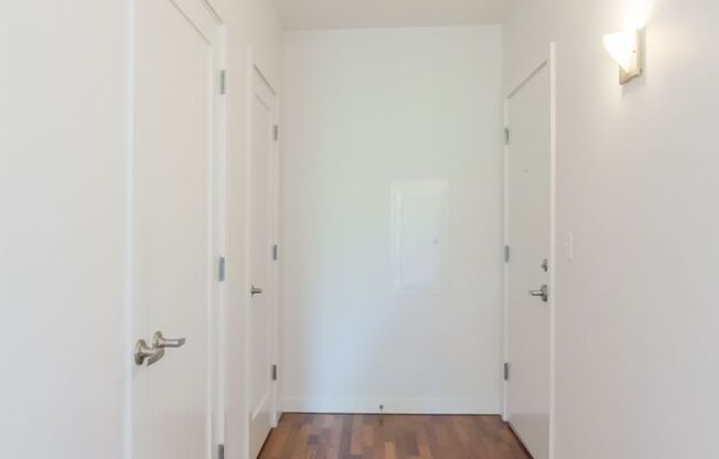 2Bd/2Ba Seattle Condo