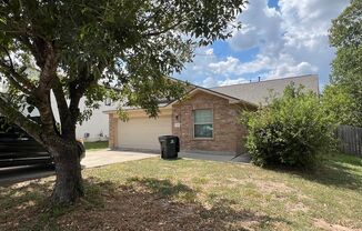 Single Story 3 Bed 2 Bath Home for Rent in Kyle, Texas, Easy Access to I-35