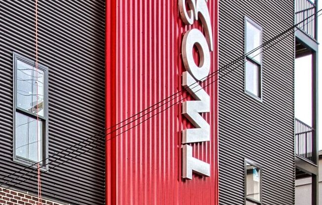 1 bed, 1 bath, 628,650 sqft, $1,299, Unit 303