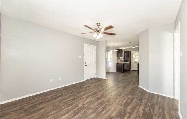 1801/1807 Rawhide Dr