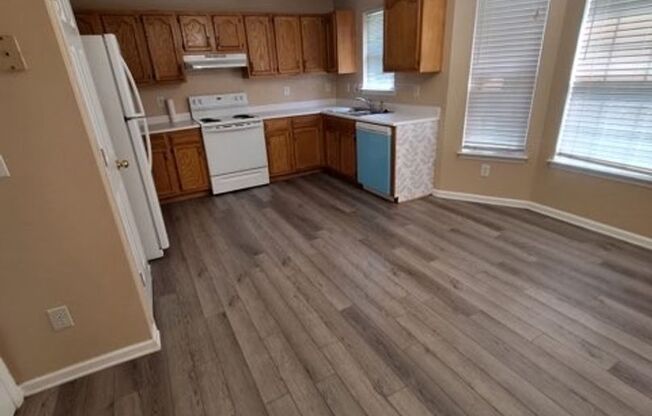 866 Nighthawk Drive, Fayetteville, NC 28314