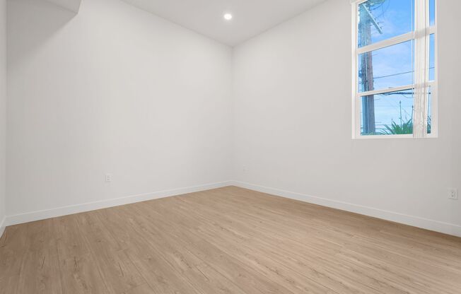 2 beds, 1 bath, 749 sqft, $3,695, Unit 202