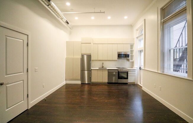 124-132 Temple St