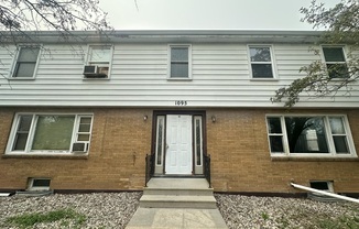 1095 GILLINGHAM RD