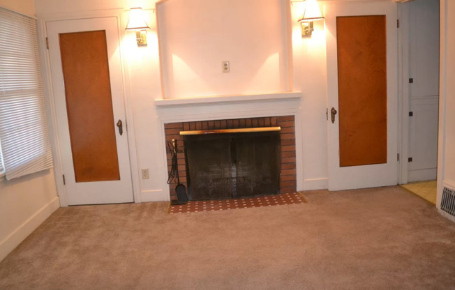 634-636 S. Center St.