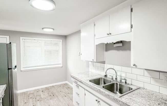 2 beds, 1 bath, 1,000 sqft, $1,650, Unit PDRey563