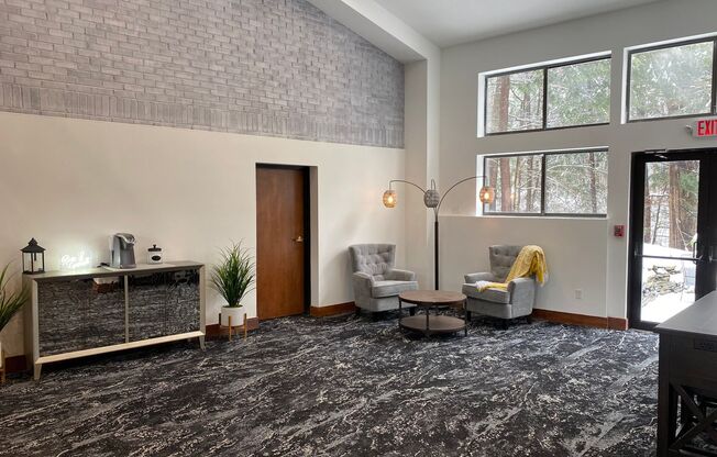 1 bed, 1 bath, 545 sqft, $1,900, Unit 420