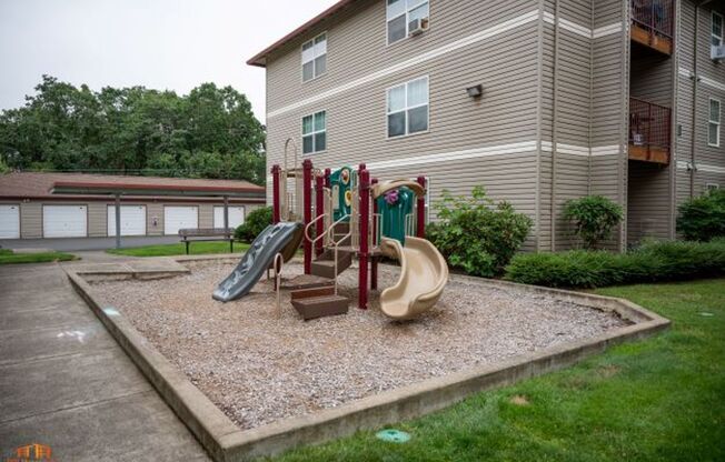 1 bed, 1 bath, 852 sqft, $1,305, Unit 362