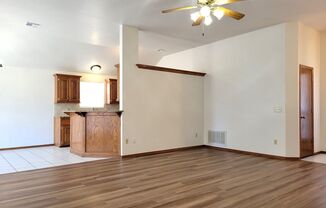 3 beds, 2 baths, $1,495