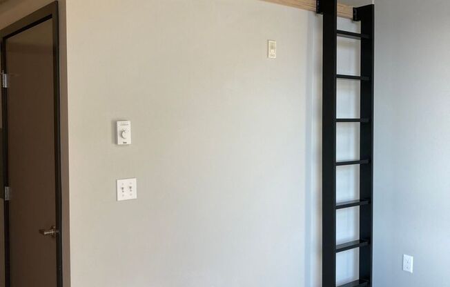 Studio, 1 bath, 260 sqft, $1,250, Unit 608 MFTE