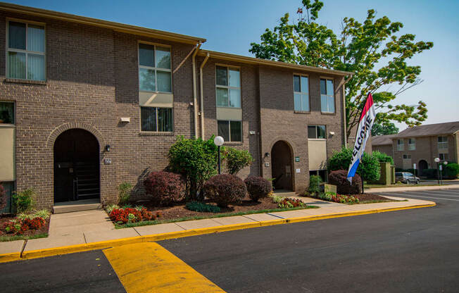 Maplewood Villas Apartments Building Exterior 42