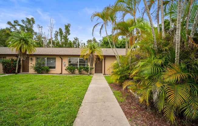 Affordable 2-bedroom, 2-bathroom apartment in Cape Coral