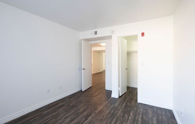 3 beds, 2 baths, 1,105 sqft, $3,695, Unit 137