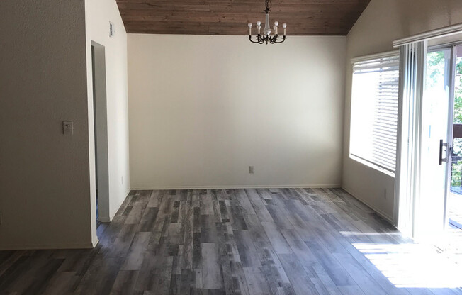 Pullman Duplex