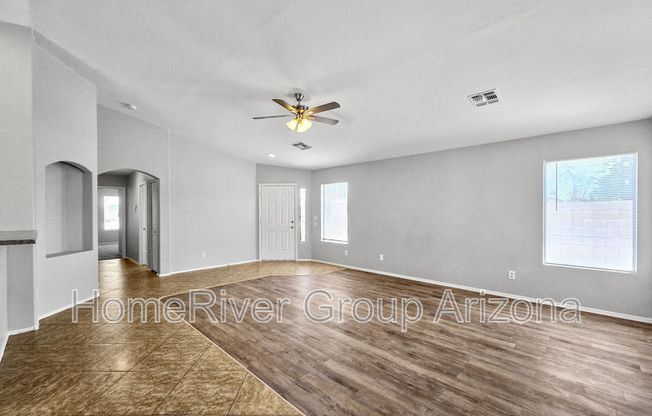 15526 N 159 CT