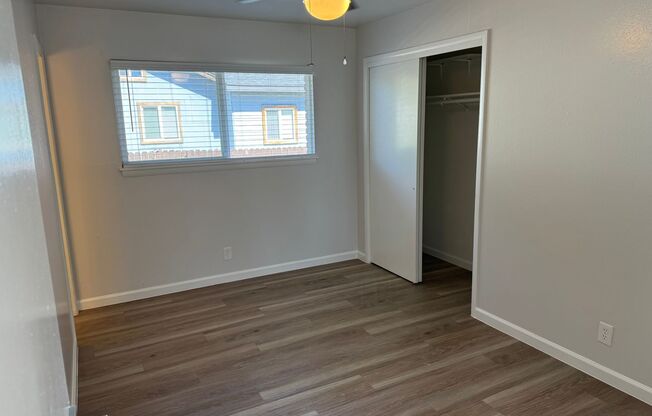 1 bed, 1 bath, 464 sqft, $1,300, Unit 114