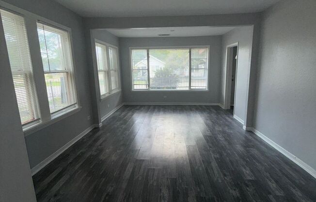 3012 Live Oak Street