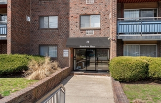 Studio, 1 bath, 455 sqft, $2,200, Unit D16