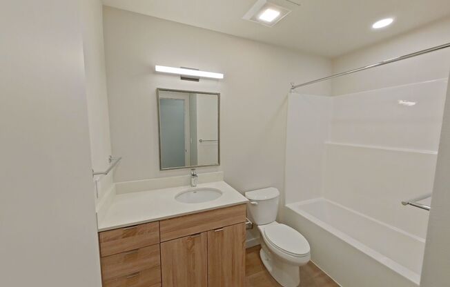 Studio, 1 bath, 314 sqft, $1,250, Unit 309