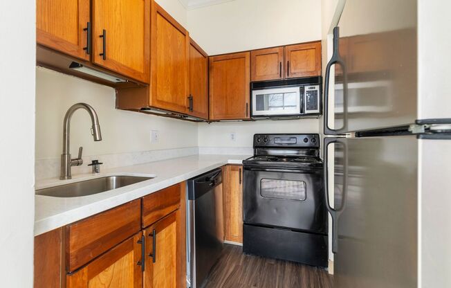 1 bed, 1 bath, 468 sqft, $2,025, Unit 502