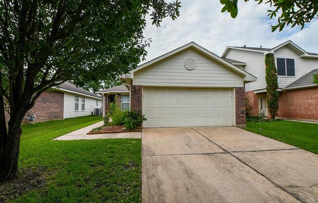 8907 Doak Lane