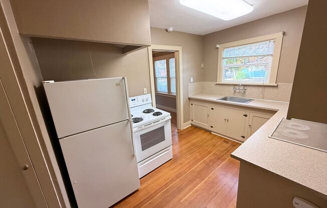 2 beds, 1.5 baths, 1,160 sqft, $1,750, Unit 7342
