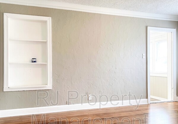 1639 SHADOWLAWN BLVD