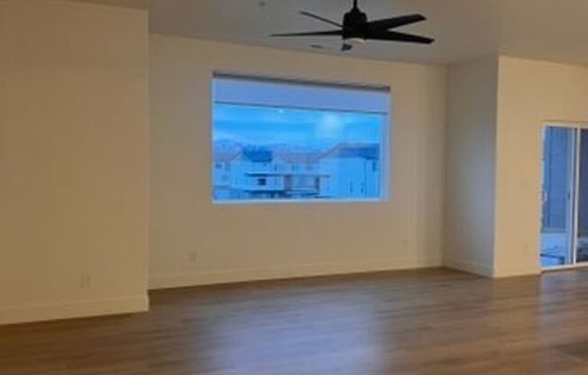 3 beds, 2 baths, 1,500 sqft, $1,850, Unit #301