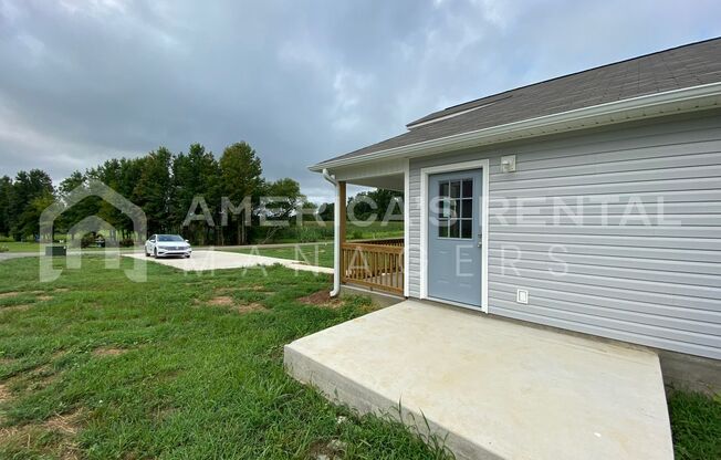 3 beds, 2 baths, $1,425