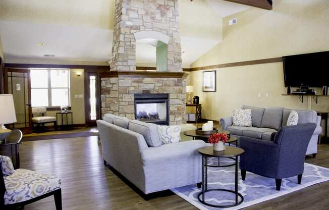 Clubhouse with fireplace and coffee bar