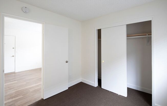 1 bed, 1 bath, $1,695, Unit 626-12