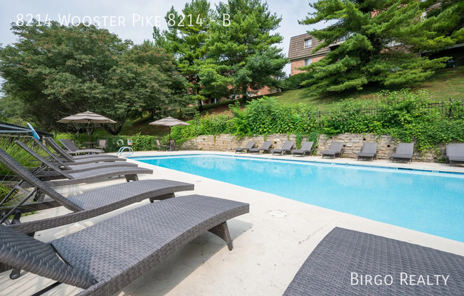 8214 WOOSTER PIKE