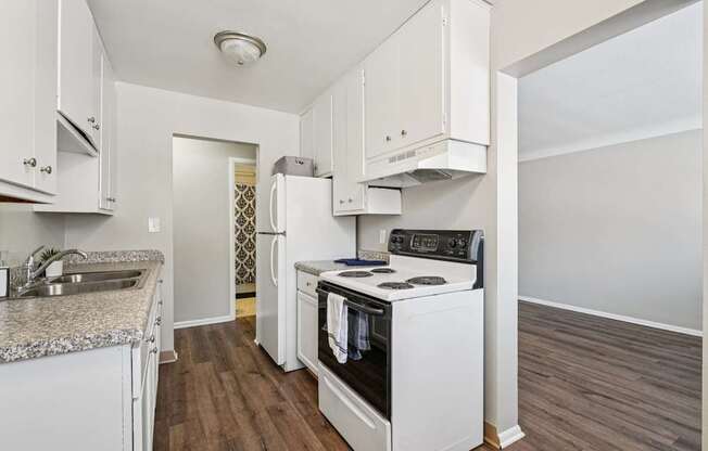 Priscilla Standish Apartments Kitchen