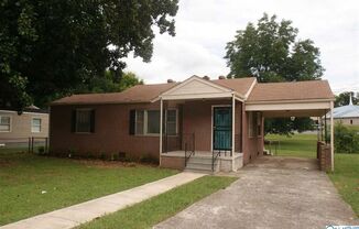 2 beds, 1 bath, $1,350