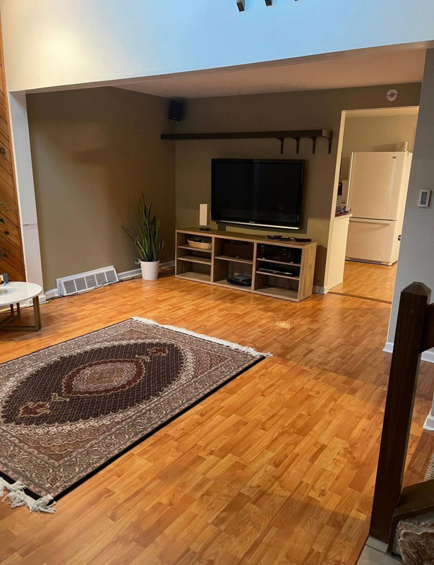 205 SERENDIPITY DR