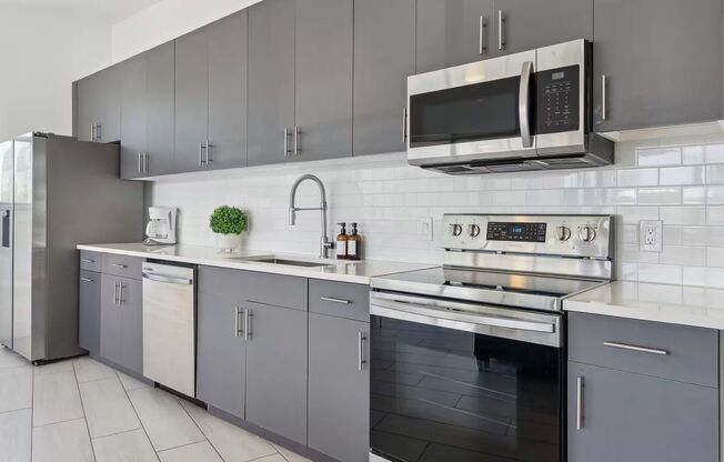 1 bed, 1 bath, $1,749, Unit 413