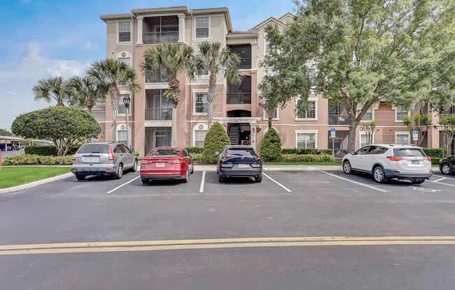 3 beds, 2 baths, $1,865, Unit UNIT 103