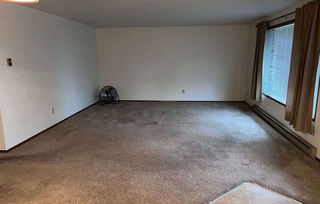 2 beds, 1 bath, $1,800