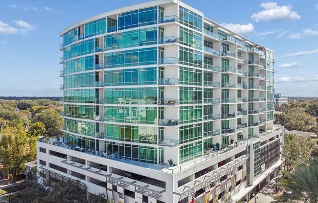 1 bed, 1 bath, $1,750, Unit Unit #808