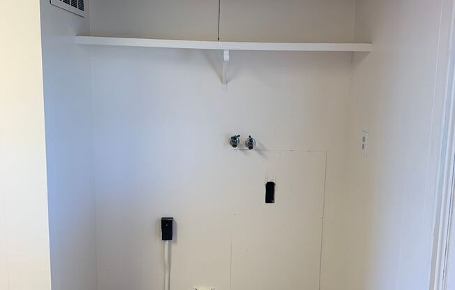 2 beds, 2 baths, 1,080 sqft, $3,499, Unit 21