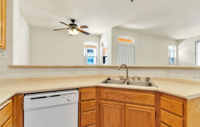 1 bed, 1 bath, 866 sqft, $2,455, Unit Unit 0703