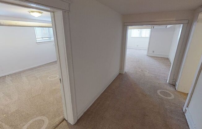 1902 E Linnwood - Huge Apartments 1 Block from UWM