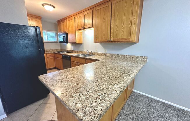 Fabulous landmark Downtown Austin property! Great downtown neighborhood!
